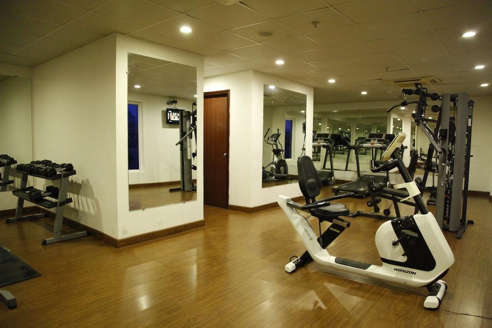 The Altruist Business Hotel Hitech Hyderabad Exterior photo