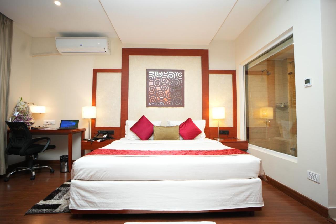 The Altruist Business Hotel Hitech Hyderabad Exterior photo