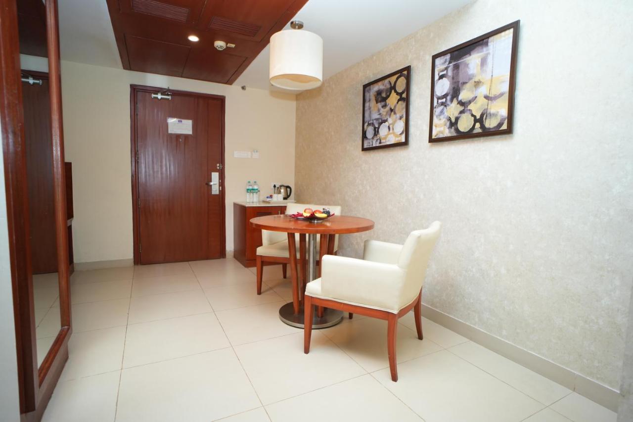 The Altruist Business Hotel Hitech Hyderabad Exterior photo