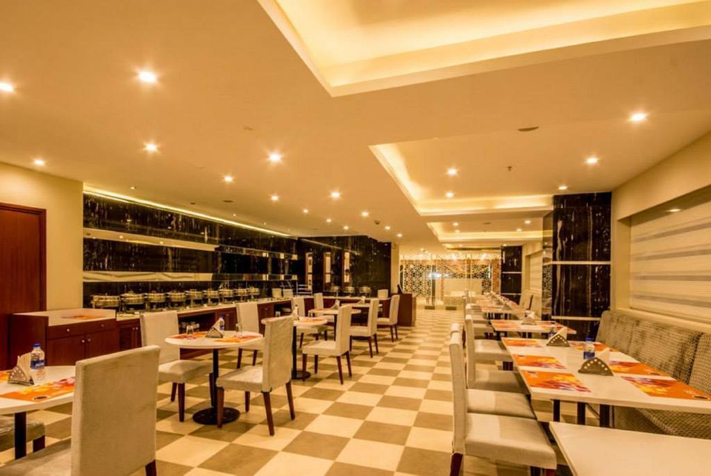 The Altruist Business Hotel Hitech Hyderabad Exterior photo